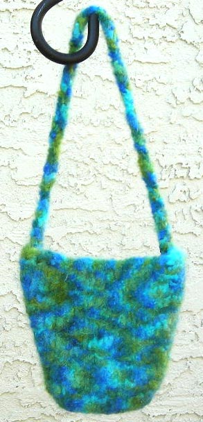 Easy One Ball Felting Knitting Pattern For A Bag