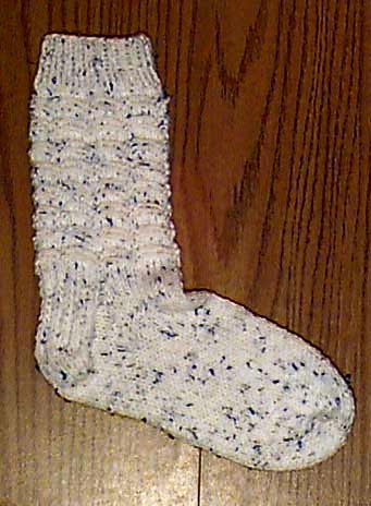 Scallop Socks Knitting Pattern